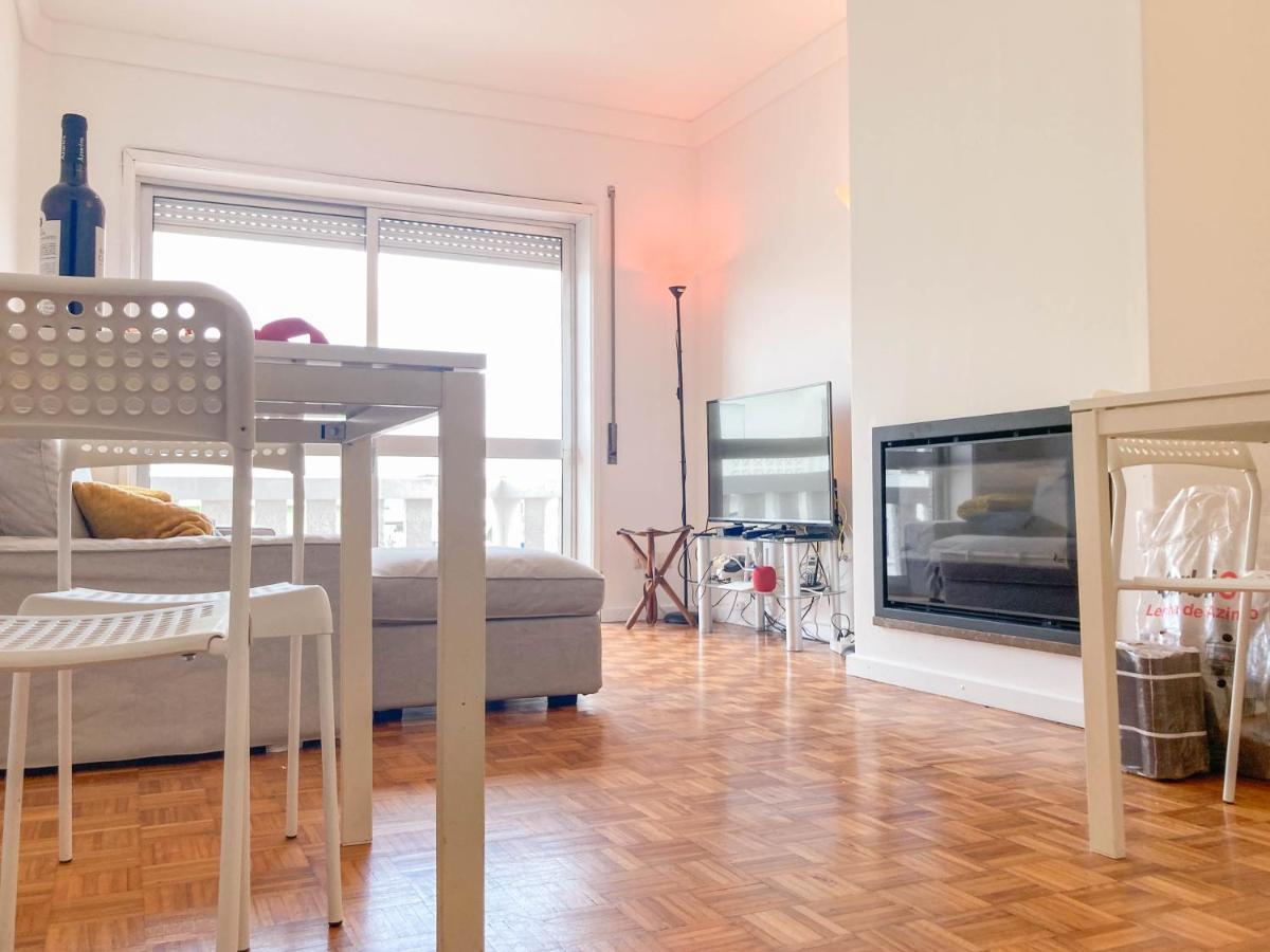 Beach Lovers Surf House - Aveiro - Praia Da Barra Bagian luar foto